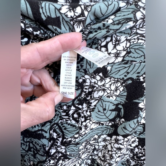 3 pair LuLaRoe Leggings Size One Size - Picture 9 of 13